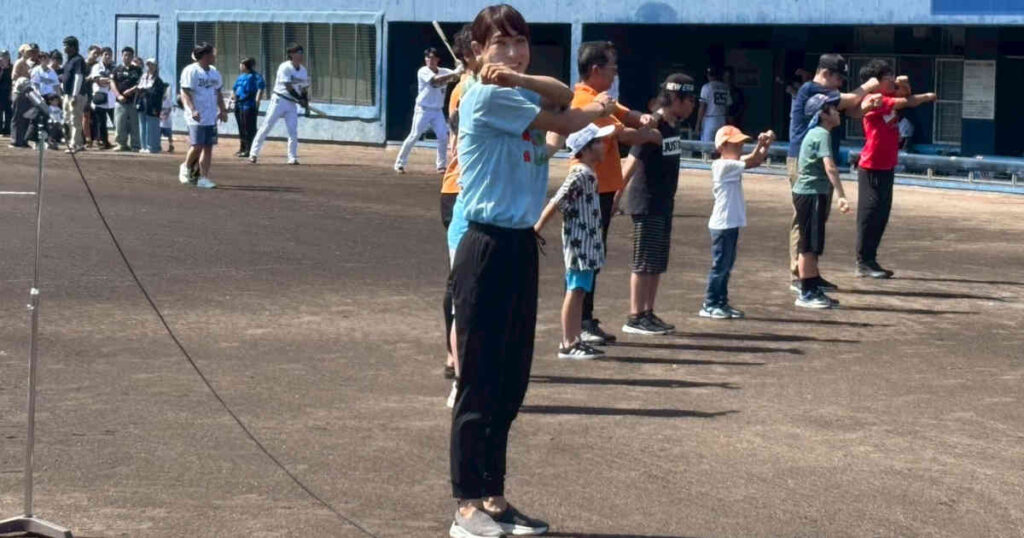 体操をする子供たち